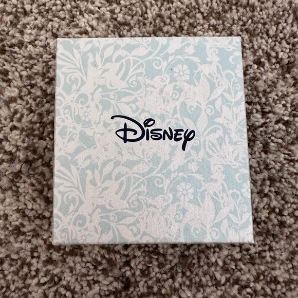 NWT Disney Tinker bell Necklace - Picture 3 of 4